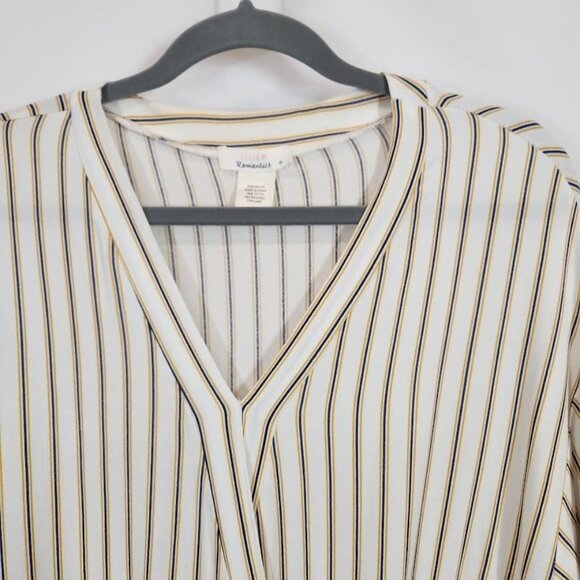 Urban Romantics Striped Drop Shoulder Sleeve Blouse in White - Size Medium - Picture 2 of 5